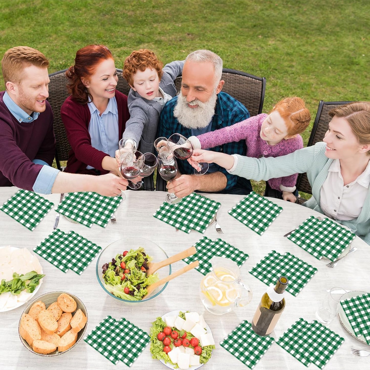 100Pcs 6.5 x 6.5inch Green and White Checkered Scalloped Napkins Disposable Green Plaid Paper Napkins Gingham Party Decorations for Birthday Picnic BBQ Wedding Baby Shower Party Farm Themed Events